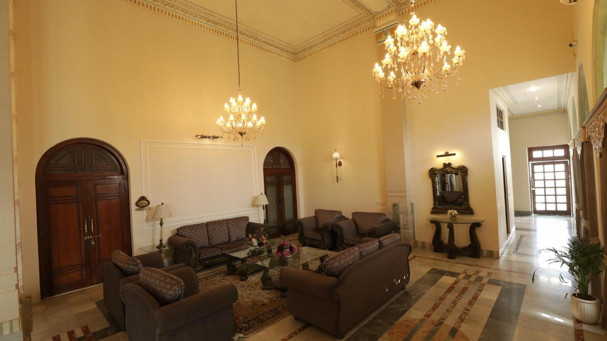 אג'מר Hotel Merwara Estate- A Luxury Heritage Resort מראה חיצוני תמונה