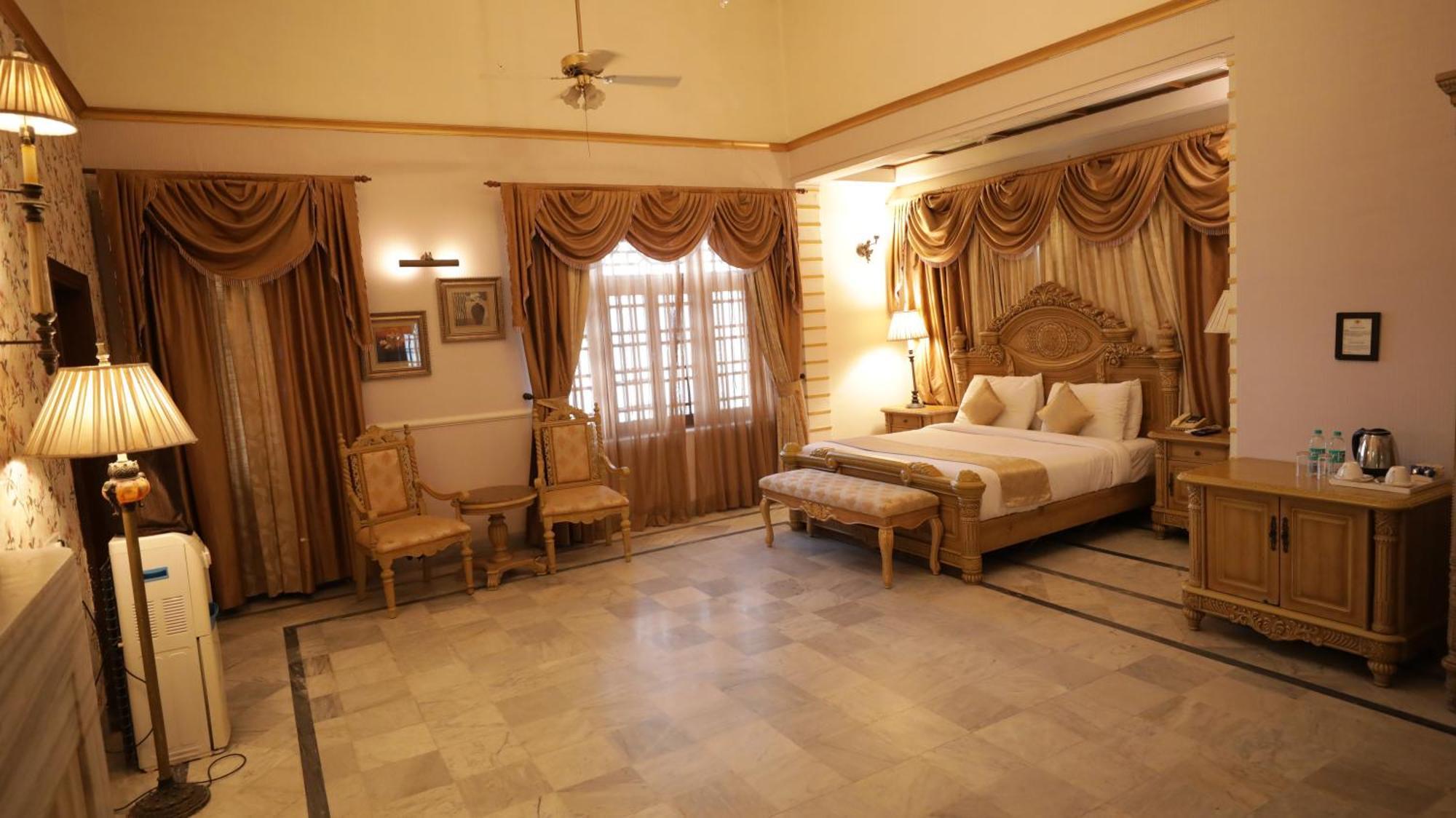 אג'מר Hotel Merwara Estate- A Luxury Heritage Resort מראה חיצוני תמונה