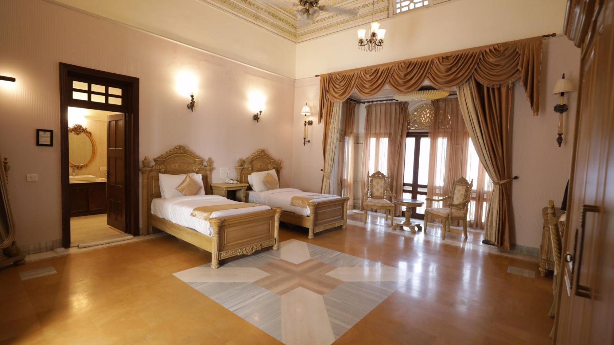 אג'מר Hotel Merwara Estate- A Luxury Heritage Resort מראה חיצוני תמונה
