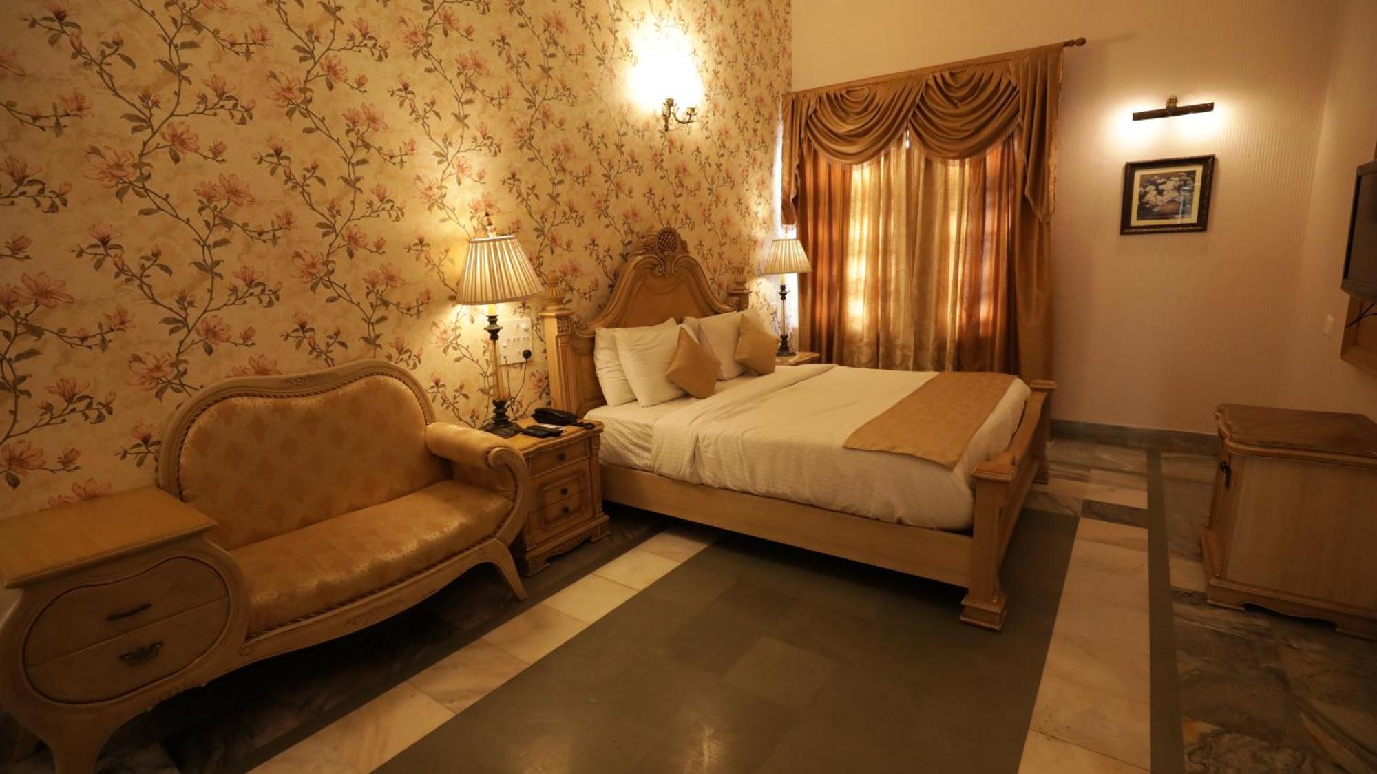 אג'מר Hotel Merwara Estate- A Luxury Heritage Resort מראה חיצוני תמונה